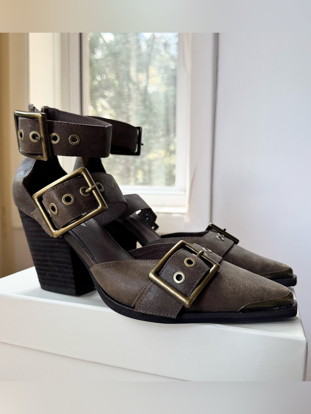 New Free People x Jeffrey Campbell Hendrix Heels Brown Gold 8